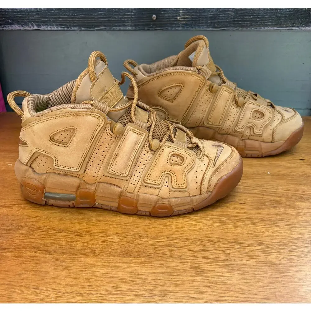 Nike Air More Uptempo GS Youth 5.5Y / Women's 7 Tan Nubuck Sneakers 922845-200